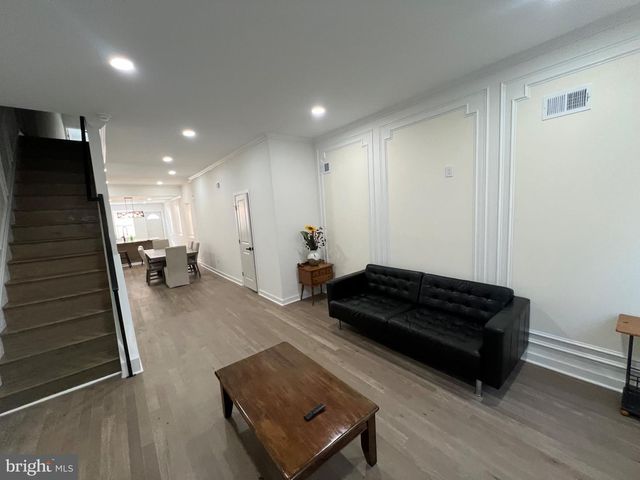 2250 N 2ND ST, Philadelphia, PA 19133