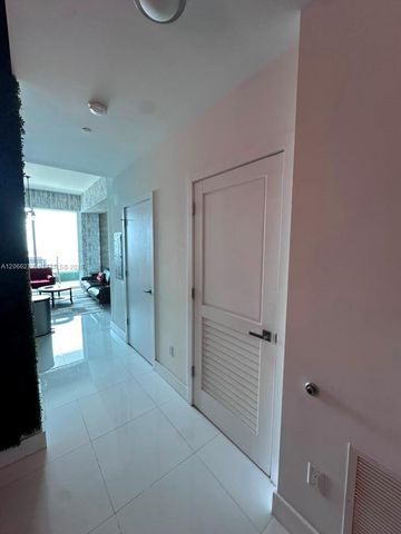 1080 Brickell Avenue 4202, Miami, FL 33131