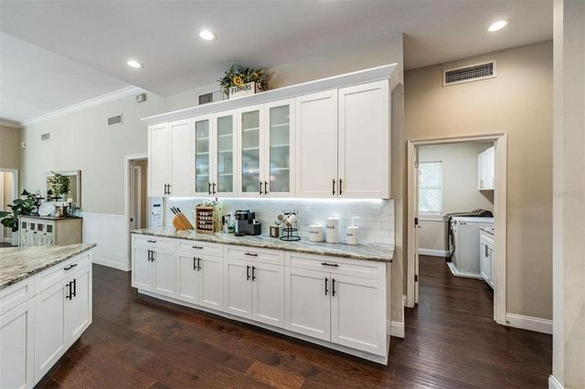 2158 SUMMIT WAY, Palm Harbor, FL 34684