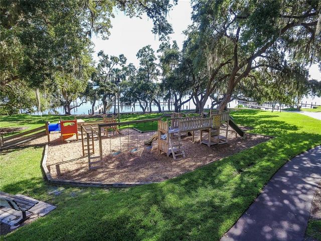 2158 SUMMIT WAY, Palm Harbor, FL 34684