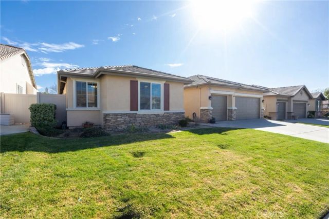 1070 Waterleaf Court, Beaumont, CA 92223