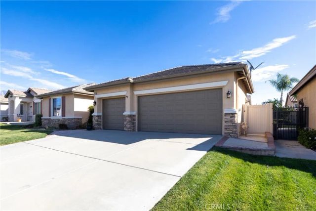 1070 Waterleaf Court, Beaumont, CA 92223