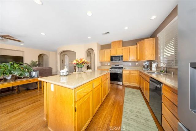 1070 Waterleaf Court, Beaumont, CA 92223