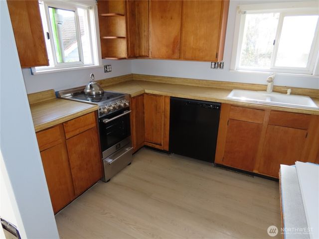 1021 S Forrest Street, Westport, WA 98595