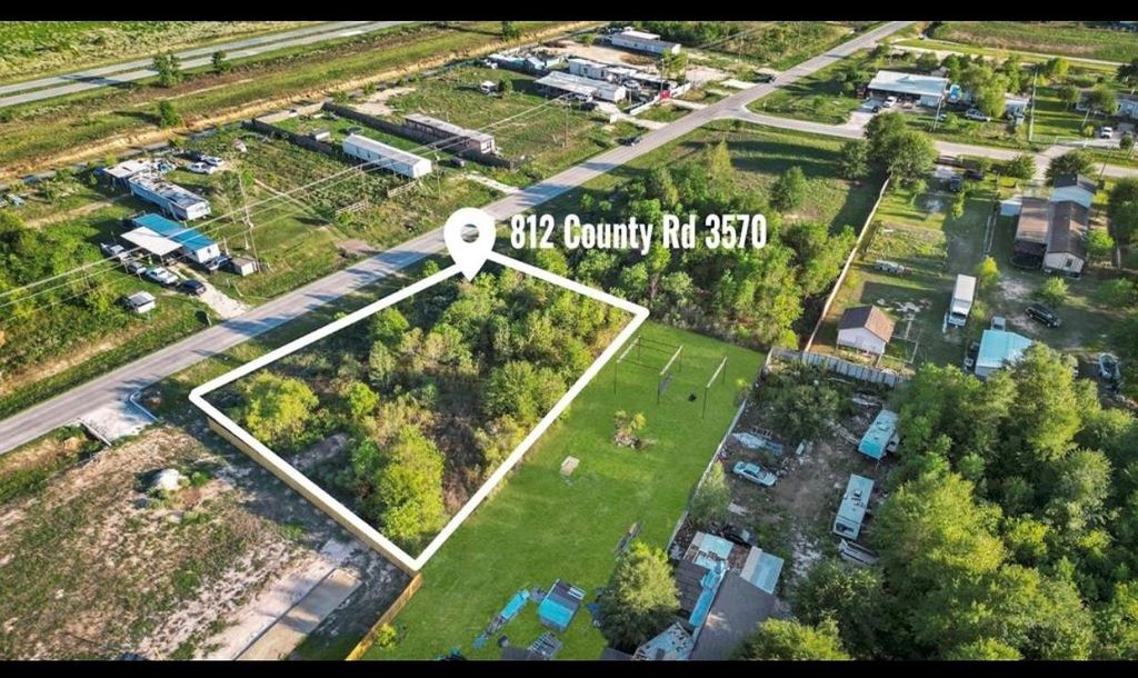 812 County Road 3570, Cleveland, TX 77327