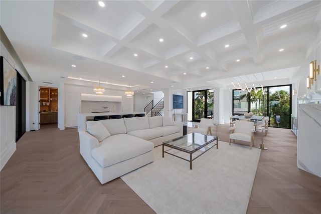 703 S BAY BOULEVARD, Anna Maria, FL 34216