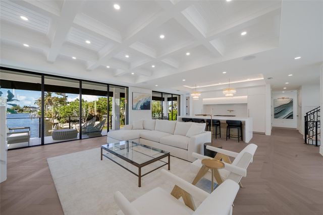 703 S BAY BOULEVARD, Anna Maria, FL 34216