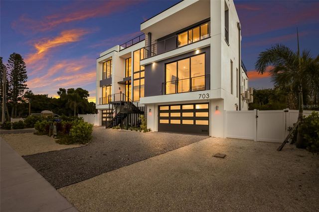 703 S BAY BOULEVARD, Anna Maria, FL 34216