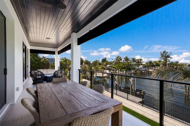 703 S BAY BOULEVARD, Anna Maria, FL 34216