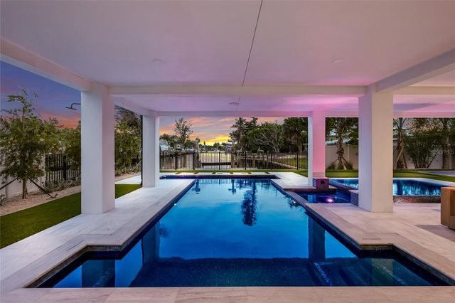 703 S BAY BOULEVARD, Anna Maria, FL 34216