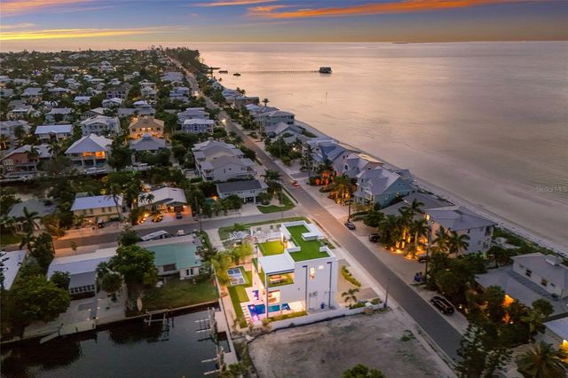 703 S BAY BOULEVARD, Anna Maria, FL 34216
