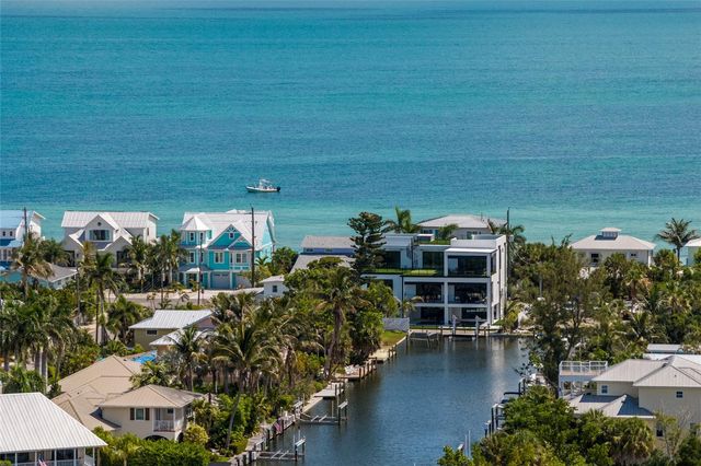 703 S BAY BOULEVARD, Anna Maria, FL 34216
