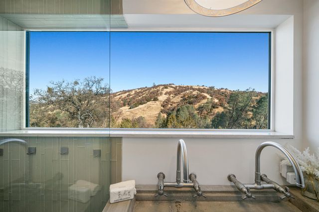 21000 Mines Rd., Livermore, CA 94550