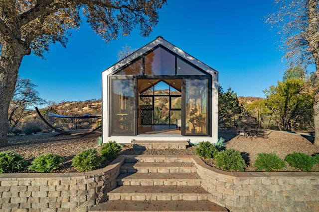 21000 Mines Rd., Livermore, CA 94550