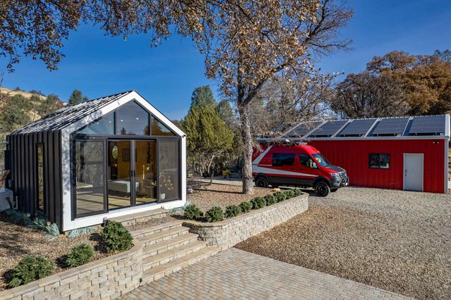 21000 Mines Rd., Livermore, CA 94550