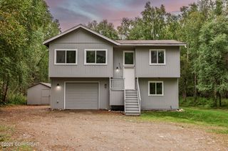 8300 N McCasey Drive, Wasilla, AK 99654
