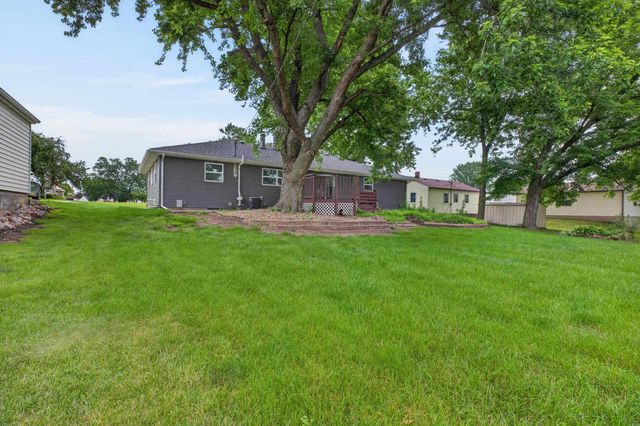 308 Gilbertville Road, Elk Run Heights, IA 50707