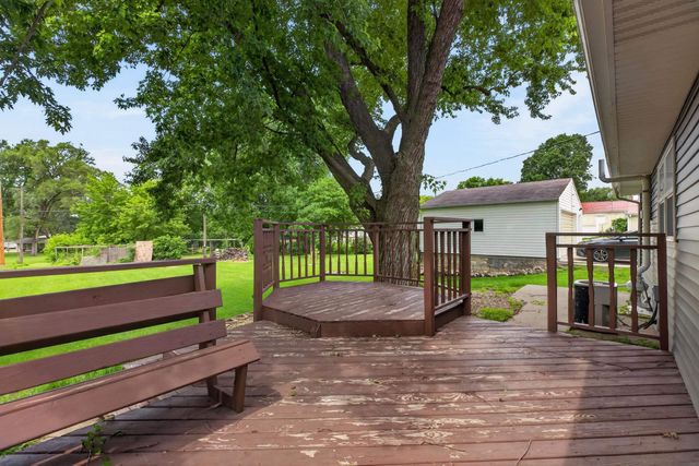308 Gilbertville Road, Elk Run Heights, IA 50707