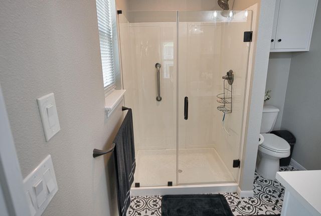 549 Private Road 675, Sargent, TX 77414