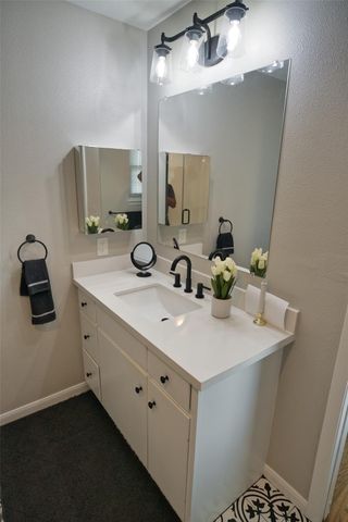 549 Private Road 675, Sargent, TX 77414