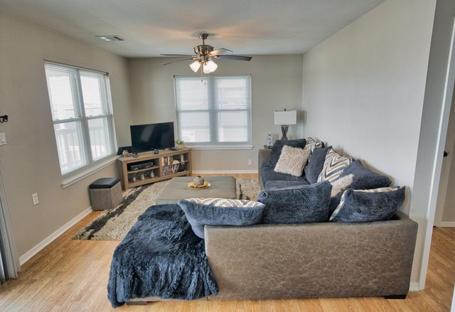 549 Private Road 675, Sargent, TX 77414