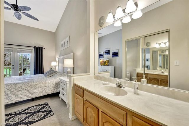 8228 Twelve Oaks CIR 323, Naples, FL 34113