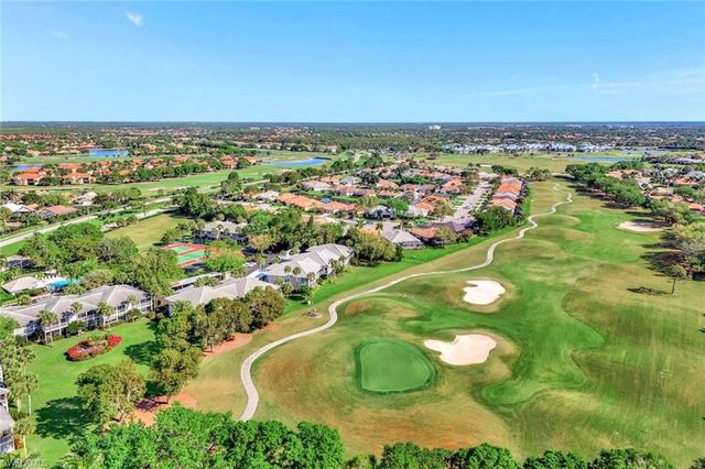 8228 Twelve Oaks CIR 323, Naples, FL 34113