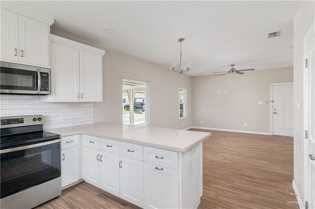 1025 N Clarence Avenue, Edinburg, TX 78541