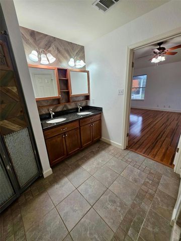 201 Millington LN, Buda, TX 78610