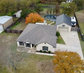 201 Millington LN, Buda, TX 78610