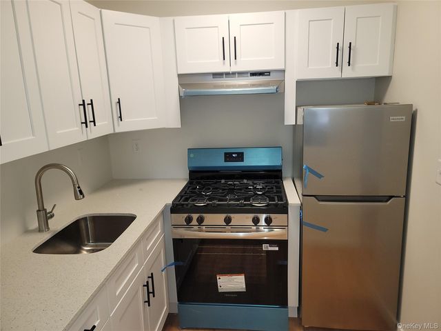 671 Bronx River Road 4N, Yonkers, NY 10704