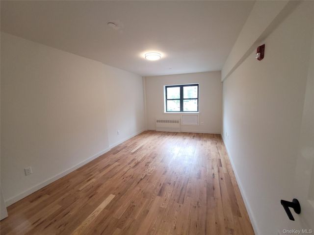 671 Bronx River Road 4N, Yonkers, NY 10704