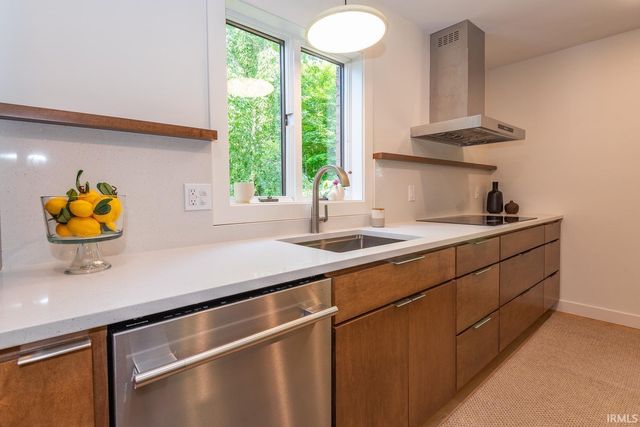 3331 N Ramble Road Court, Bloomington, IN 47408