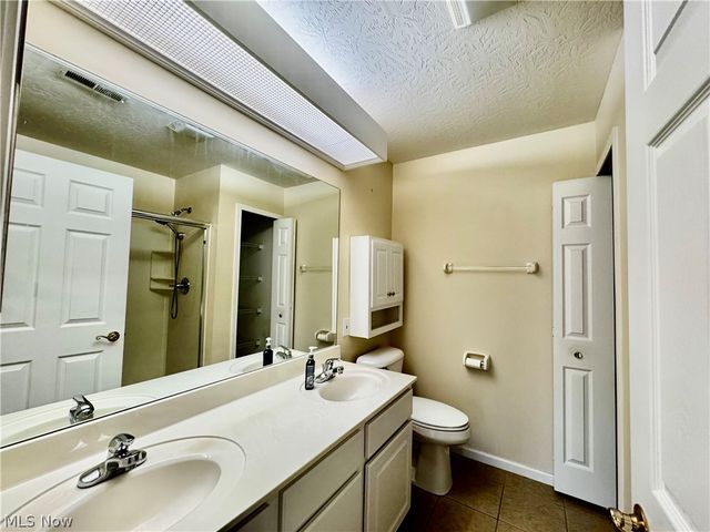 318 Millennium Drive, Tallmadge, OH 44278