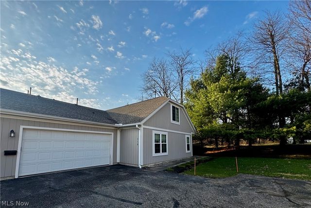 318 Millennium Drive, Tallmadge, OH 44278