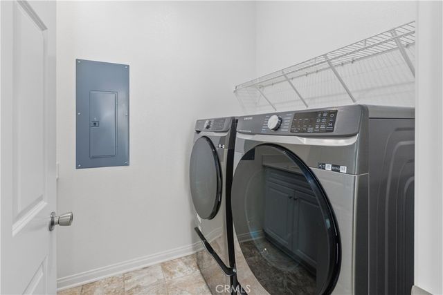 41024 Chambord Drive, Lake Elsinore, CA 92532