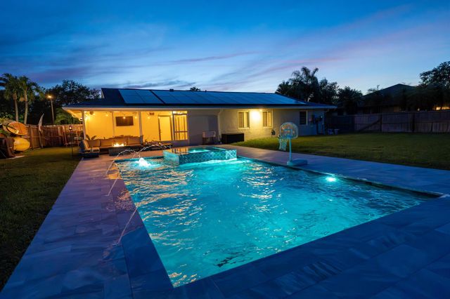 351 La Mancha Avenue, Royal Palm Beach, FL 33411