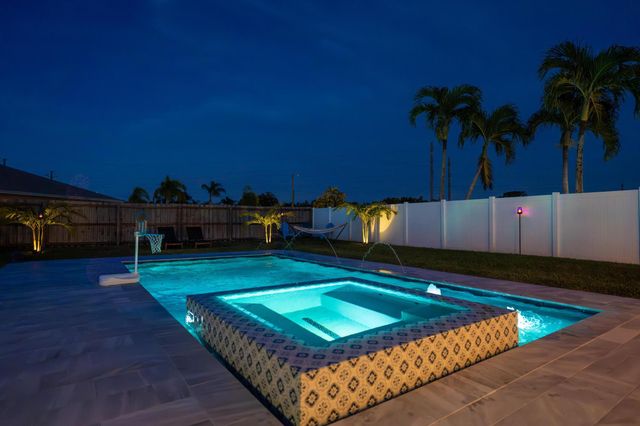 351 La Mancha Avenue, Royal Palm Beach, FL 33411