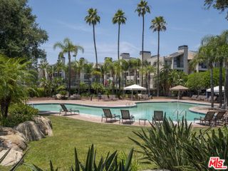 5515 Canoga Avenue 230, Woodland Hills, CA 91367