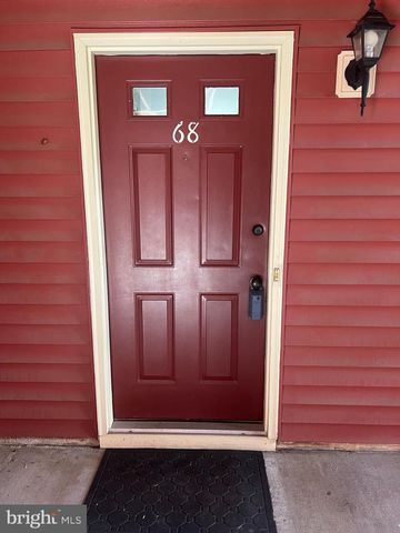 68 CROSSPOINTE DR, East Brunswick, NJ 08816