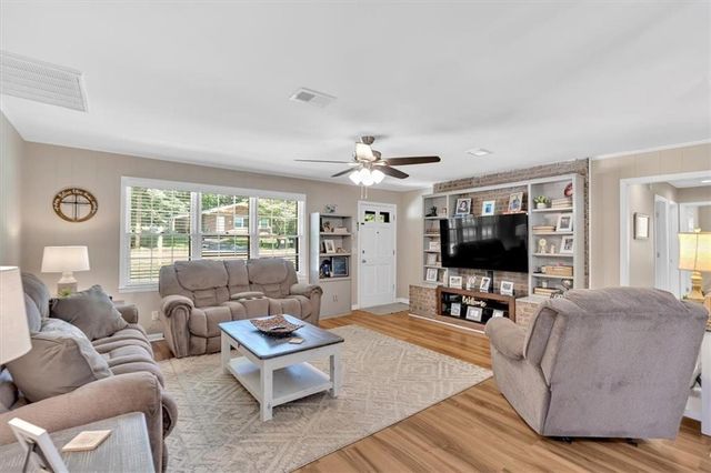 10 Shadow Lane, Cartersville, GA 30120