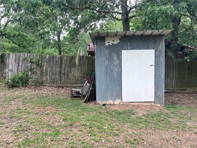 444 Stevens Lane, Livingston, TX 77351