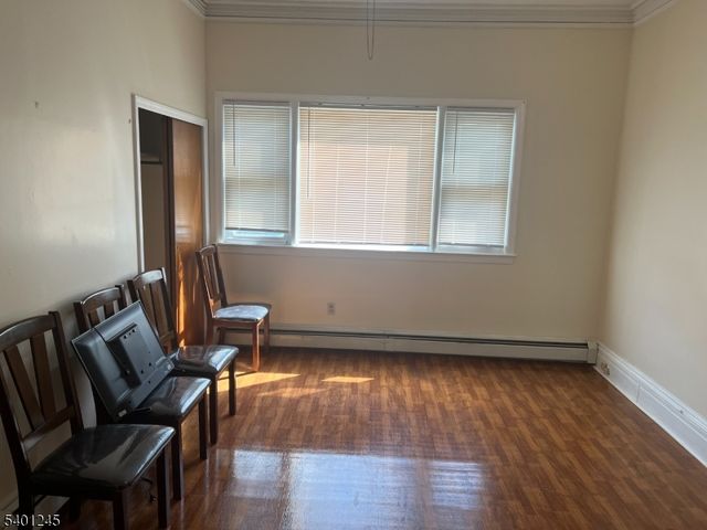 195 Walnut St, Newark City, NJ 07105