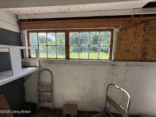 1504 Fairdale Rd, Louisville, KY 40118