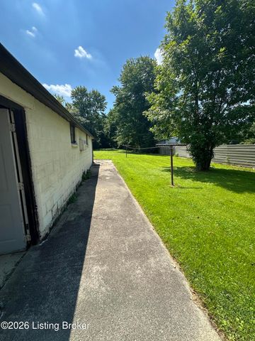 1504 Fairdale Rd, Louisville, KY 40118