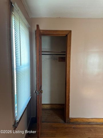 1504 Fairdale Rd, Louisville, KY 40118