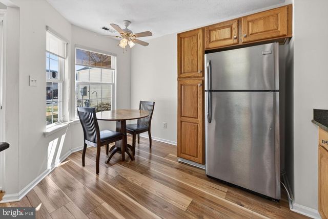 8 PEPPERGRASS DR N, Mount Laurel, NJ 08054