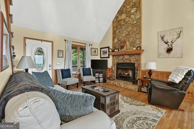 388 Walnut Ridge, Ellijay, GA 30536