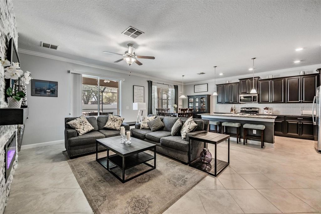 Image 13 of property listing at 3233 CALVANO DRIVE, Land O Lakes, FL 34639