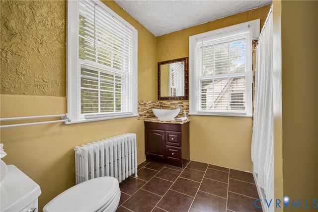 900 W South Blvd, Petersburg, VA 23805